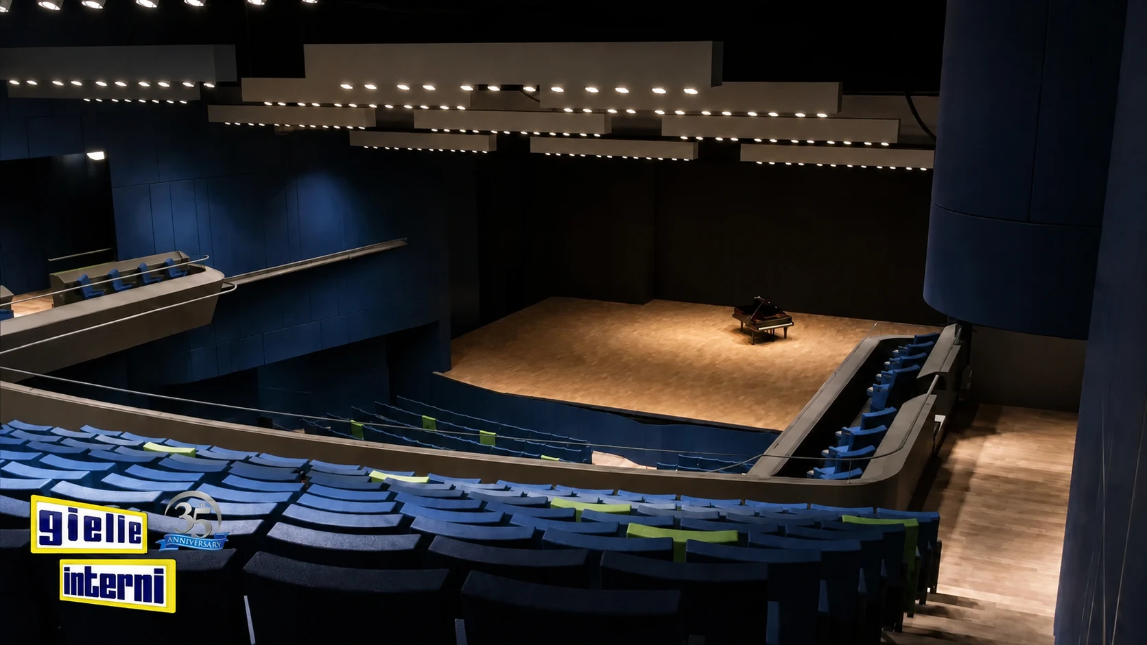 Teatro Nazionale: isolamento acustico interno certificato antincendio — Milano